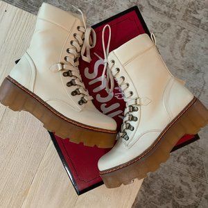 Circus by Sam Edelman Ivory “Sanders” Lug Boot 7.5